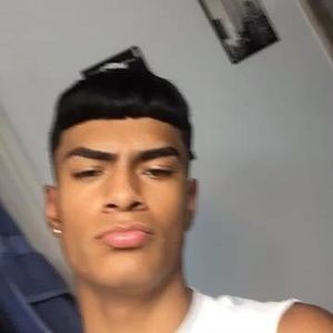 Meet your Posher, Rolando